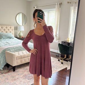 American eagle mauve long sleeve ribbed dress with lace